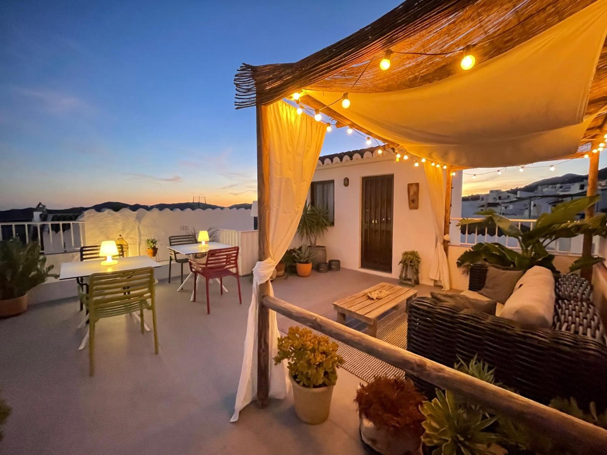Los Nidos Apartments, Frigiliana Exterior photo